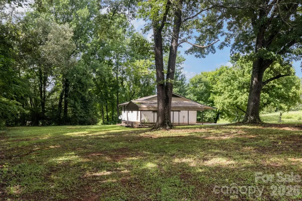 43 Open Valley Road Marion NC 28752