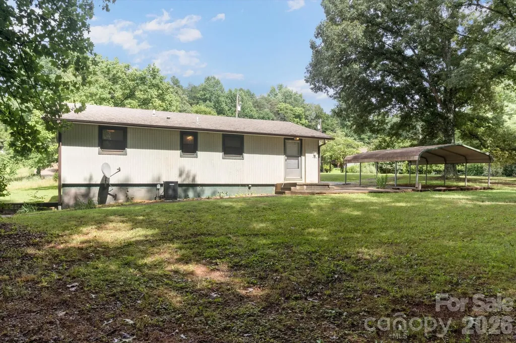 43 Open Valley Road Marion NC 28752