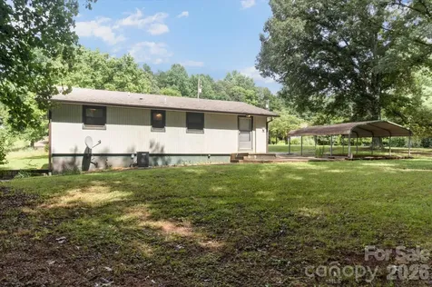 43 Open Valley Road Marion NC 28752