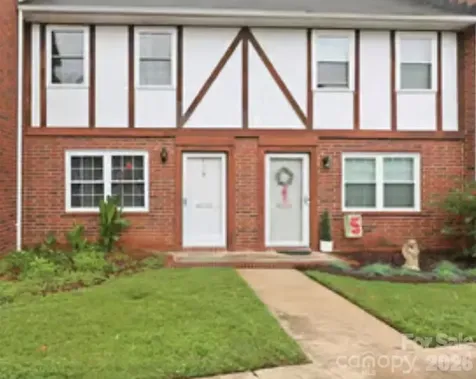 1300 Larchmont Place Salisbury NC 28144