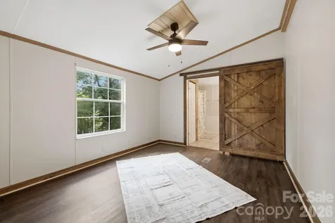 55 Twin Oaks Lane Spruce Pine NC 28777
