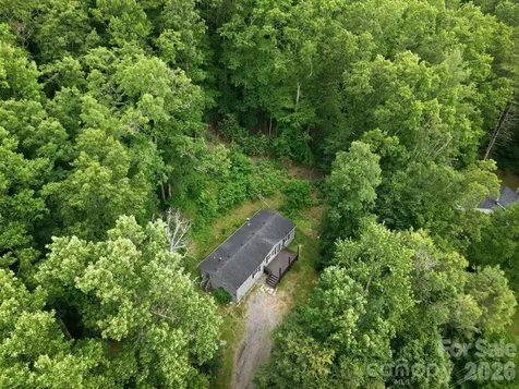55 Twin Oaks Lane Spruce Pine NC 28777