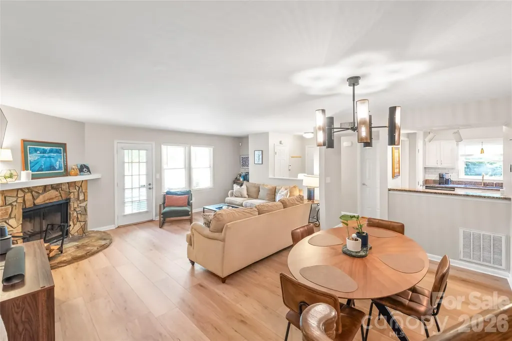 3538 Colony Crossing Drive Charlotte NC 28226