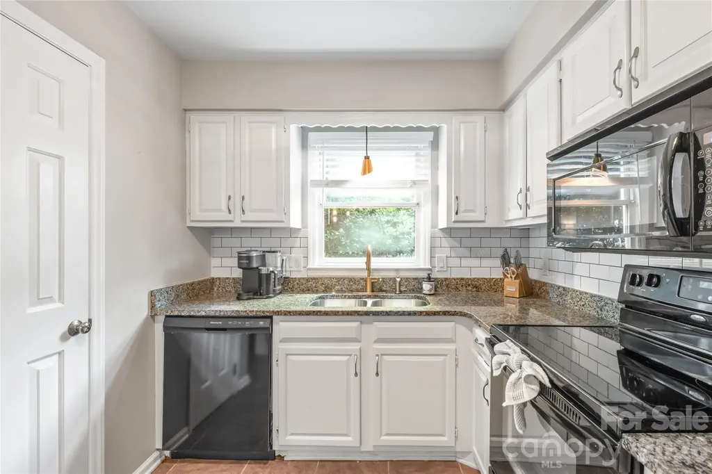 3538 Colony Crossing Drive Charlotte NC 28226