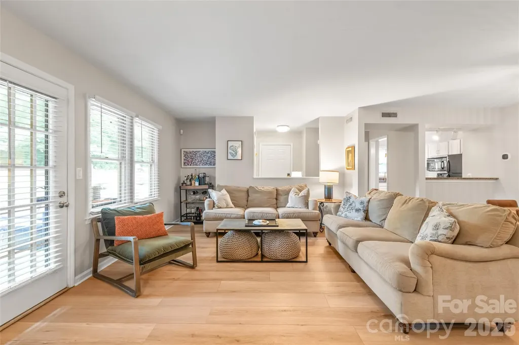 3538 Colony Crossing Drive Charlotte NC 28226