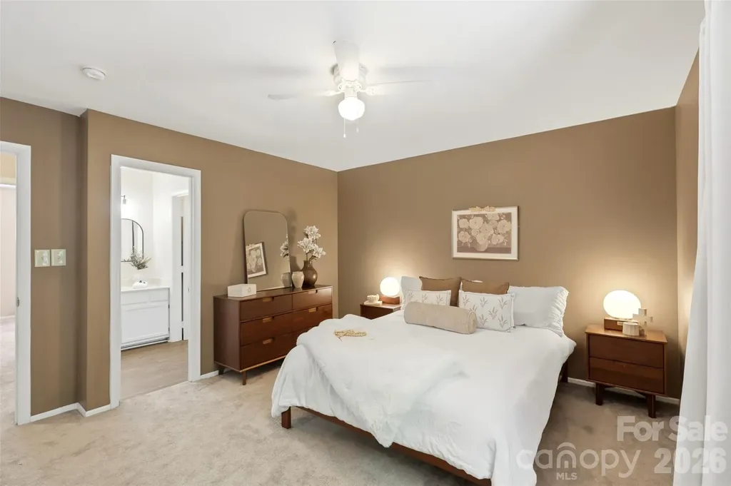 9004 Nolley Court Charlotte NC 28270