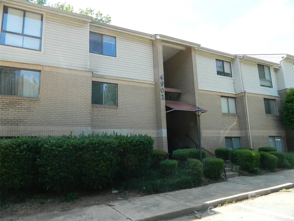 4902 Spring Lake Drive Charlotte NC 28212