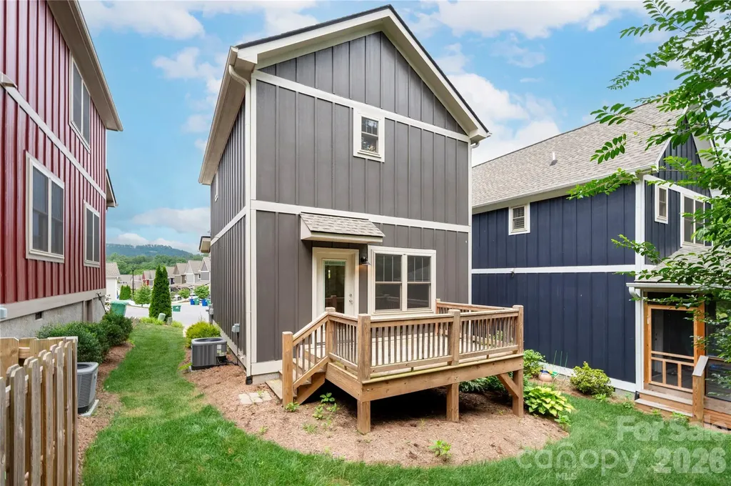 60 Wheeler Road Weaverville NC 28787