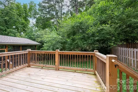 60 Wheeler Road Weaverville NC 28787