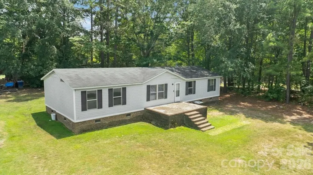 109 Maynard Avenue Wadesboro NC 28170