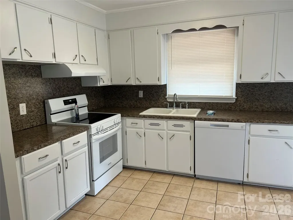 4411 Firwood Lane Charlotte NC 28209