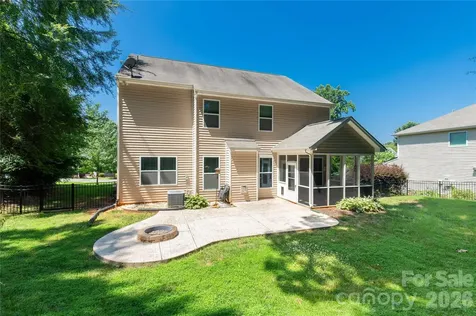 924 Autumn Glen Court Clover SC 29710