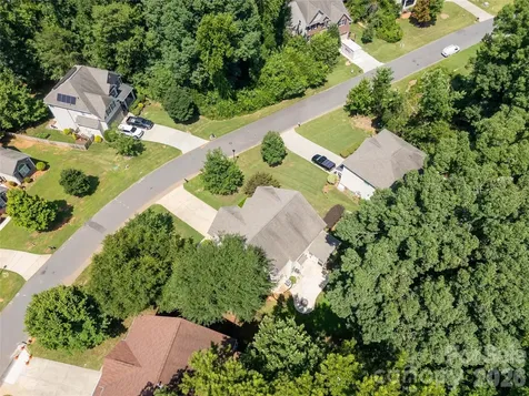 924 Autumn Glen Court Clover SC 29710