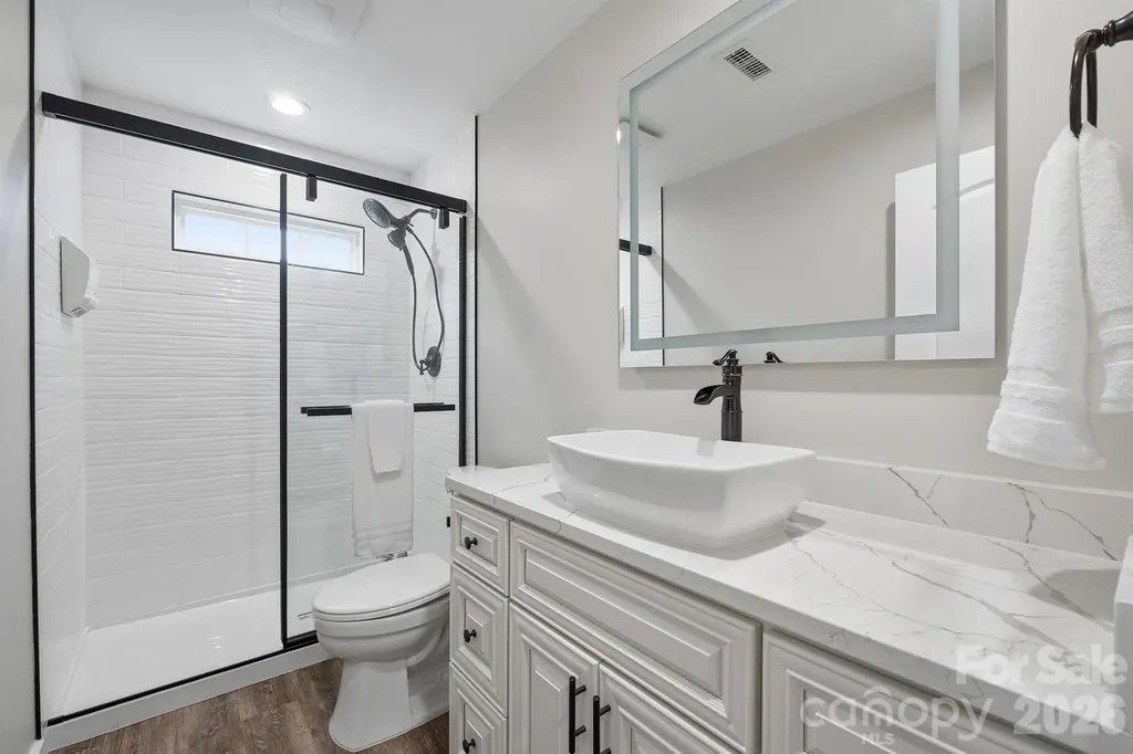 4412 Lake Forest Road Denver NC 28037