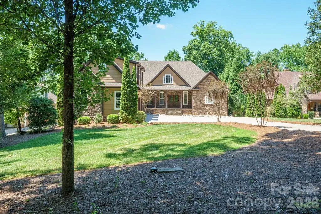 4412 Lake Forest Road Denver NC 28037