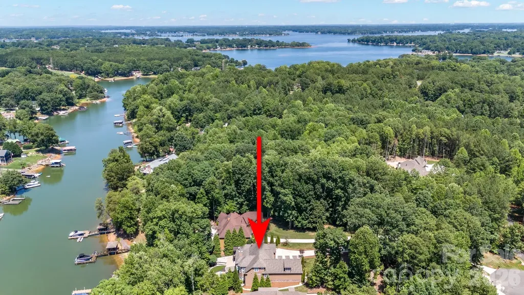 4412 Lake Forest Road Denver NC 28037