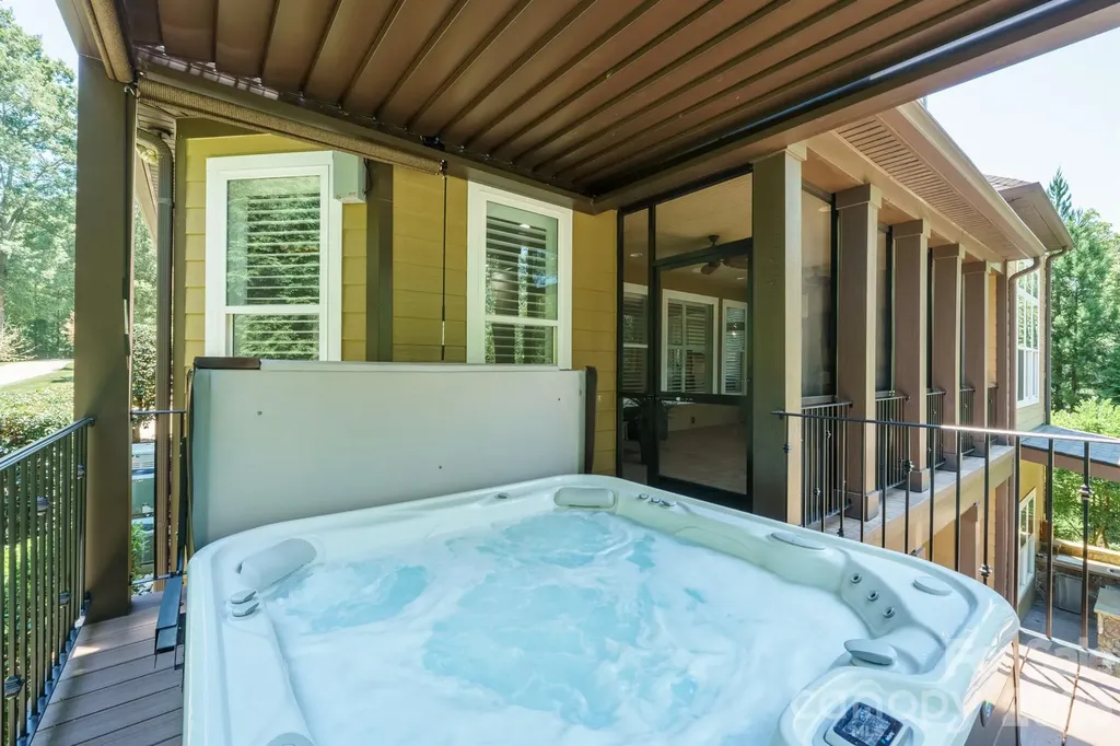 4412 Lake Forest Road Denver NC 28037