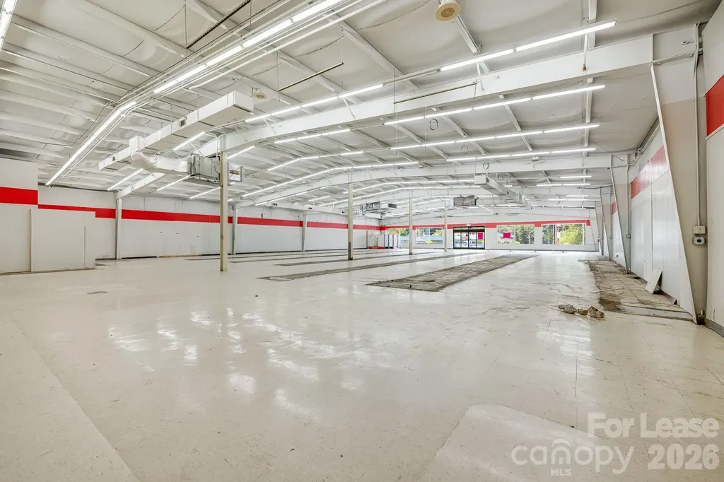 1380 Tunnel Road Asheville NC 28805