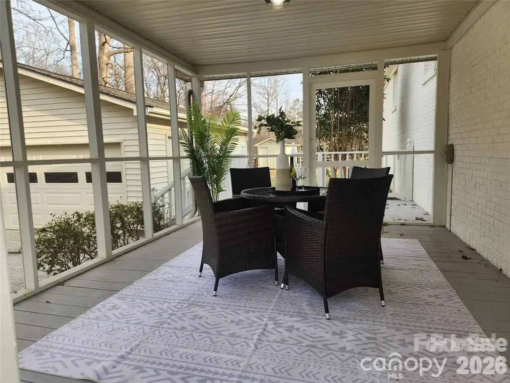 2411 Kimway Drive Matthews NC 28105