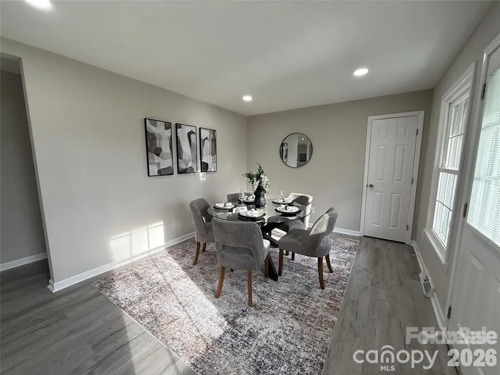 2411 Kimway Drive Matthews NC 28105