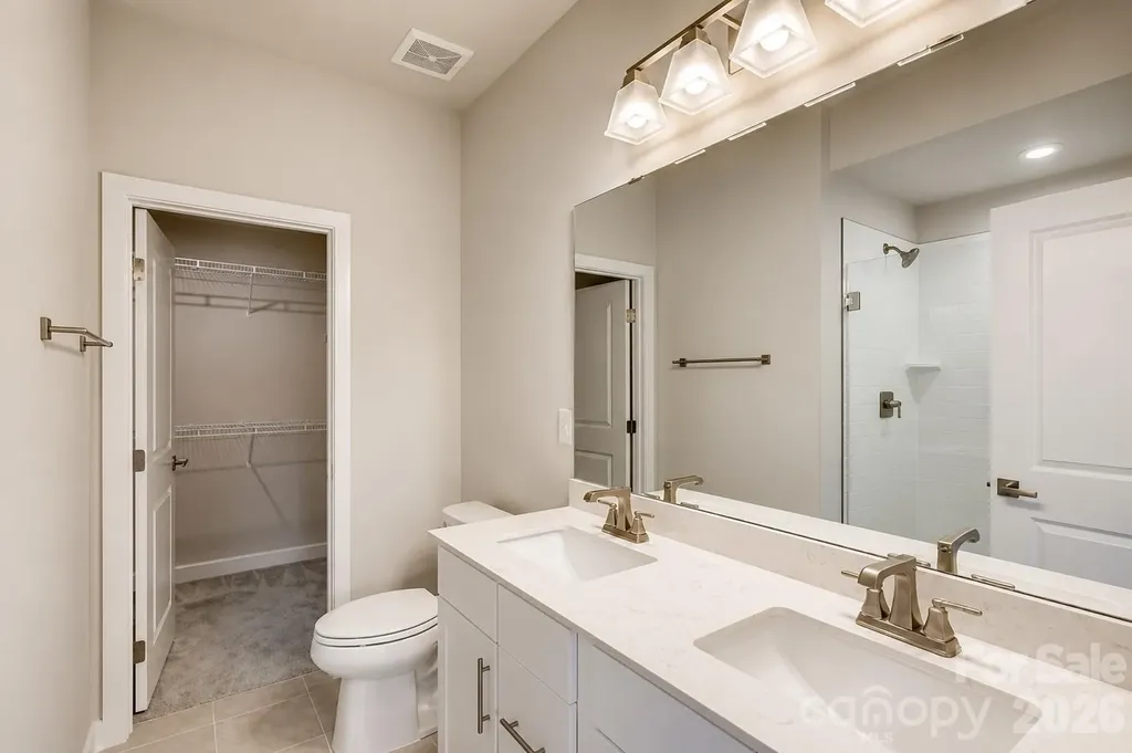 658 Uwharrie River Road Charlotte NC 28211