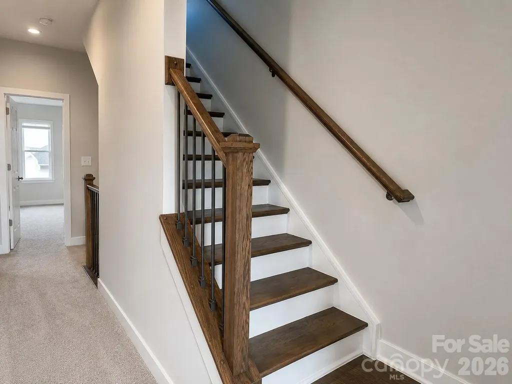 658 Uwharrie River Road Charlotte NC 28211