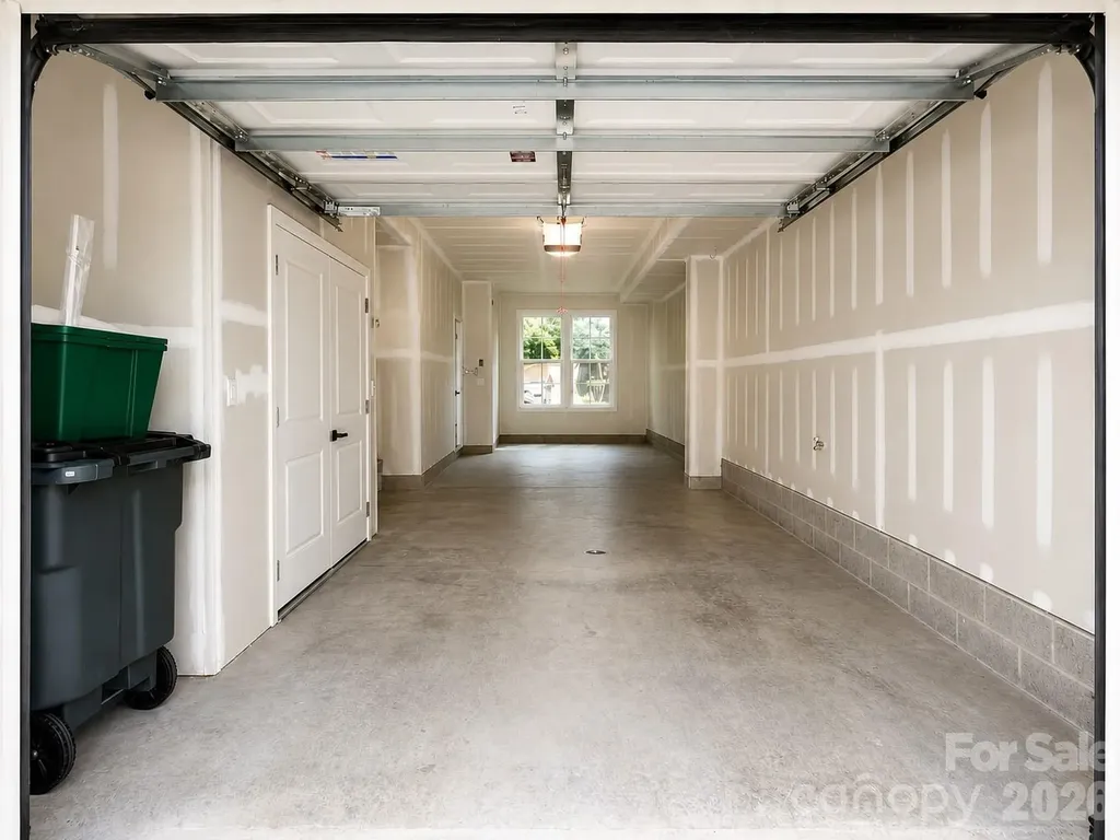 658 Uwharrie River Road Charlotte NC 28211