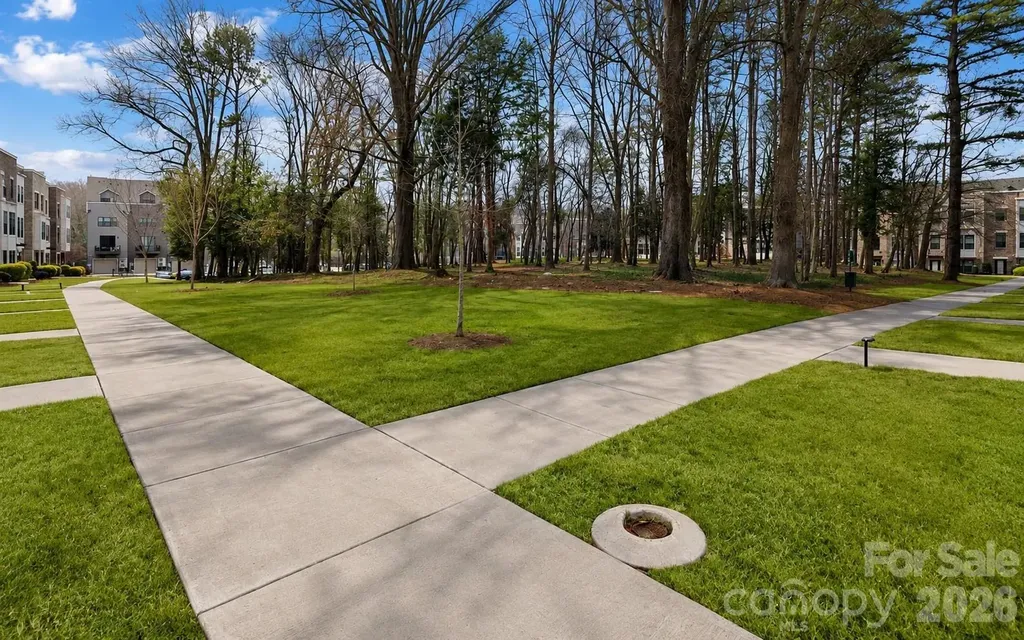 658 Uwharrie River Road Charlotte NC 28211