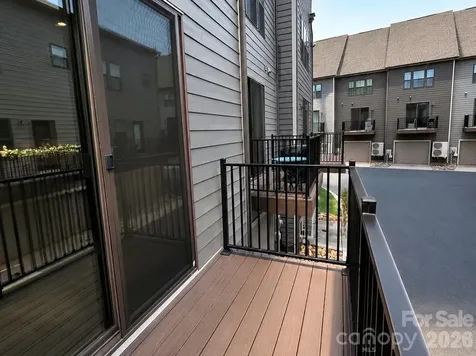 658 Uwharrie River Road Charlotte NC 28211