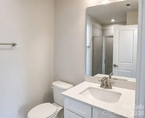 658 Uwharrie River Road Charlotte NC 28211