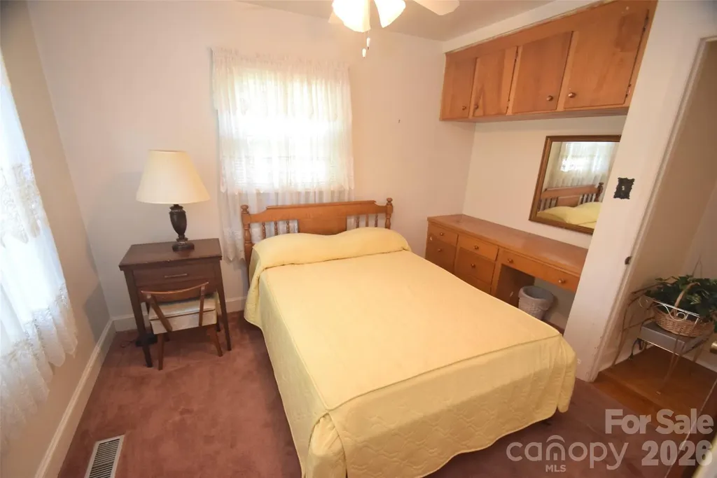 531 Seneca Place Charlotte NC 28210