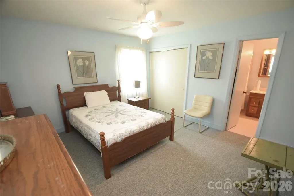 531 Seneca Place Charlotte NC 28210