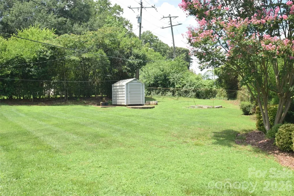 531 Seneca Place Charlotte NC 28210