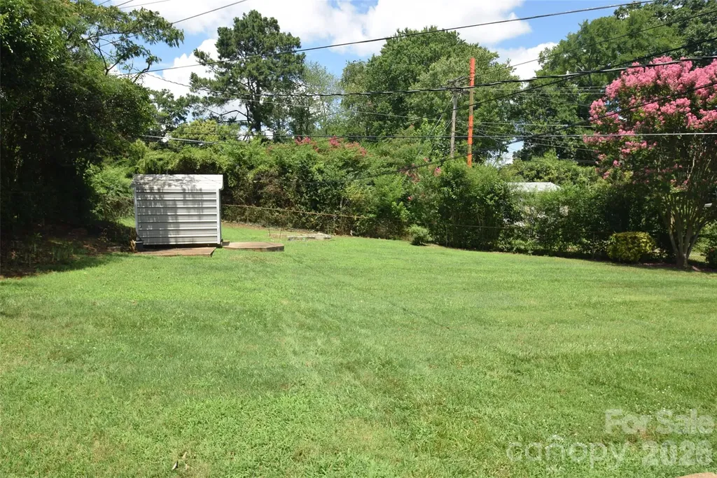 531 Seneca Place Charlotte NC 28210