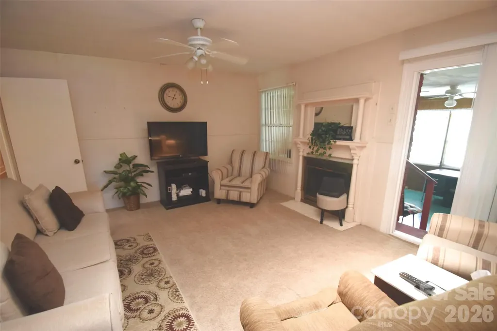 531 Seneca Place Charlotte NC 28210