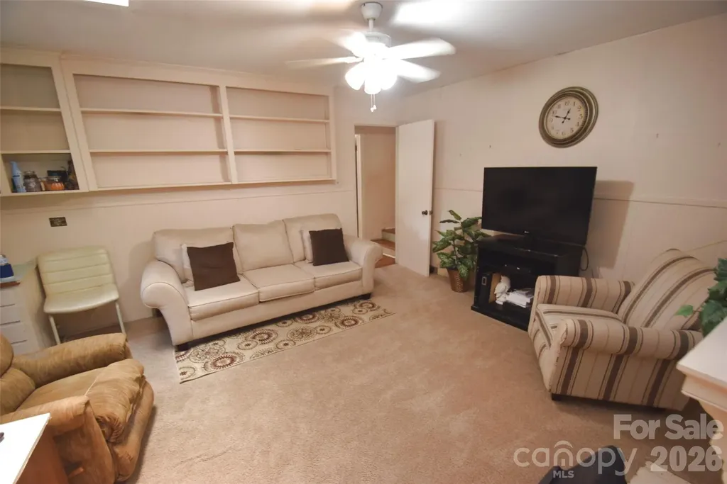 531 Seneca Place Charlotte NC 28210