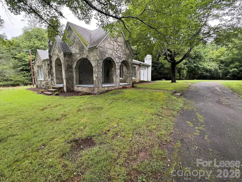 4232 Powerhouse Road Morganton NC 28655