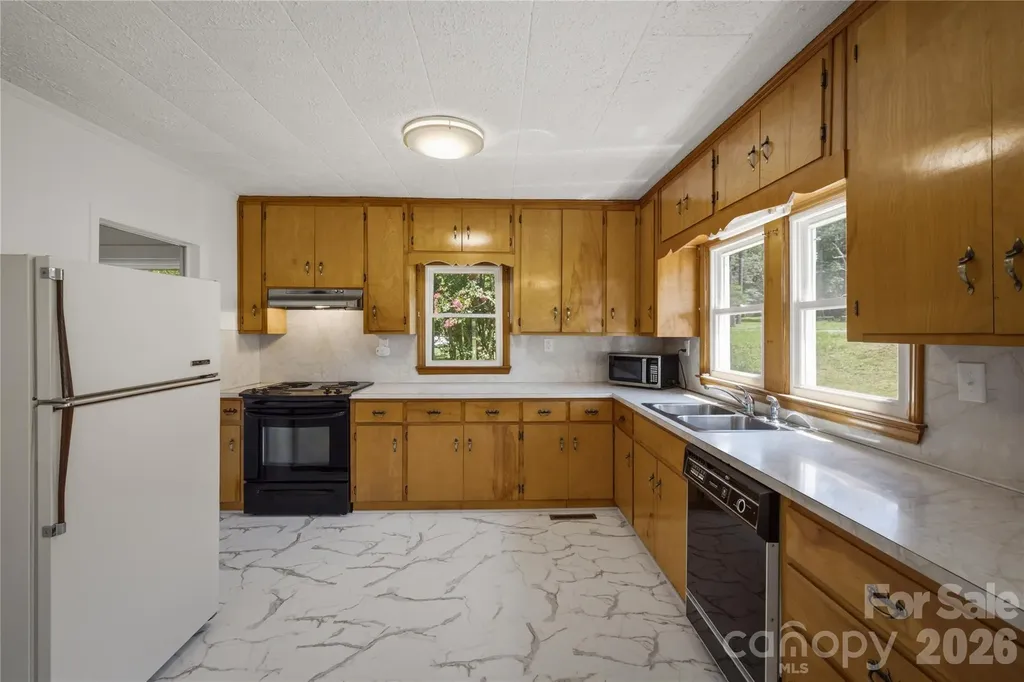 1430 Enola Road Morganton NC 28655
