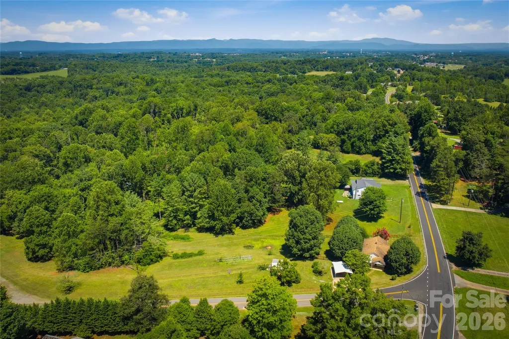 1430 Enola Road Morganton NC 28655