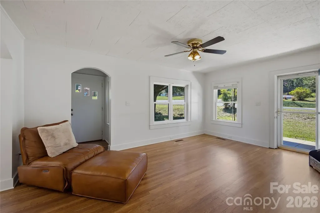 1430 Enola Road Morganton NC 28655