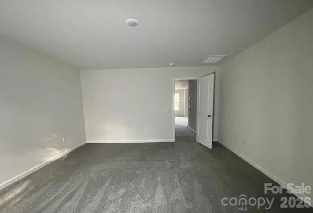 5146 Mark Drive NE Hickory NC 28601