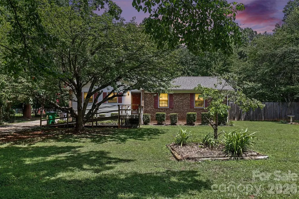 821 Ferrell Avenue Charlotte NC 28216