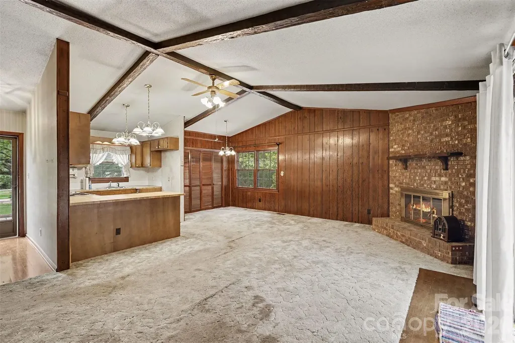 821 Ferrell Avenue Charlotte NC 28216