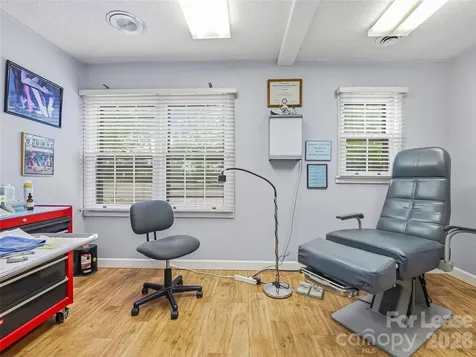 5 Doctors Park Asheville NC 28801