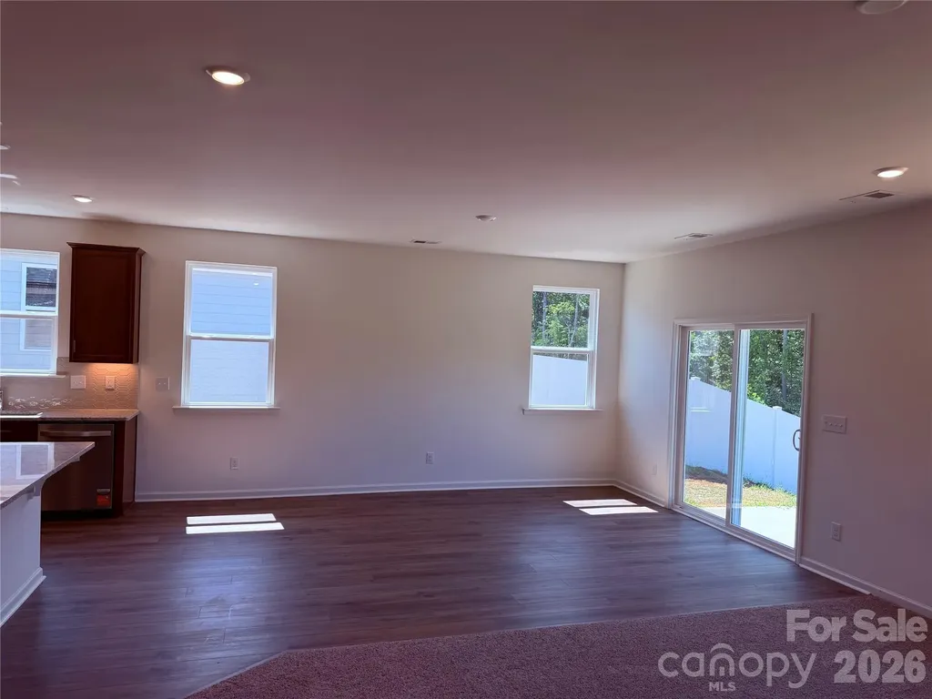 1916 Berksdale Court Denver NC 28037