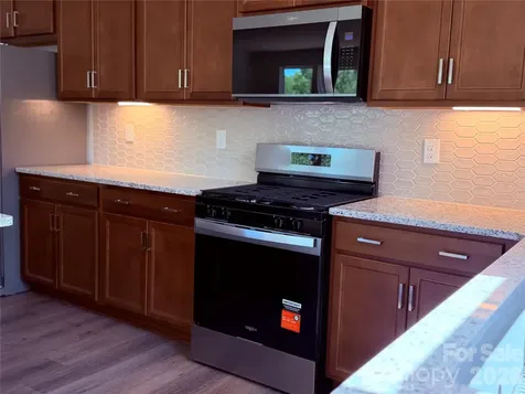 1916 Berksdale Court Denver NC 28037