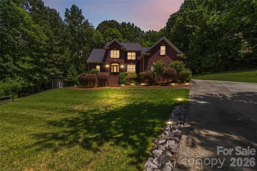 280 Catawba Crest Lane Clover SC 29710