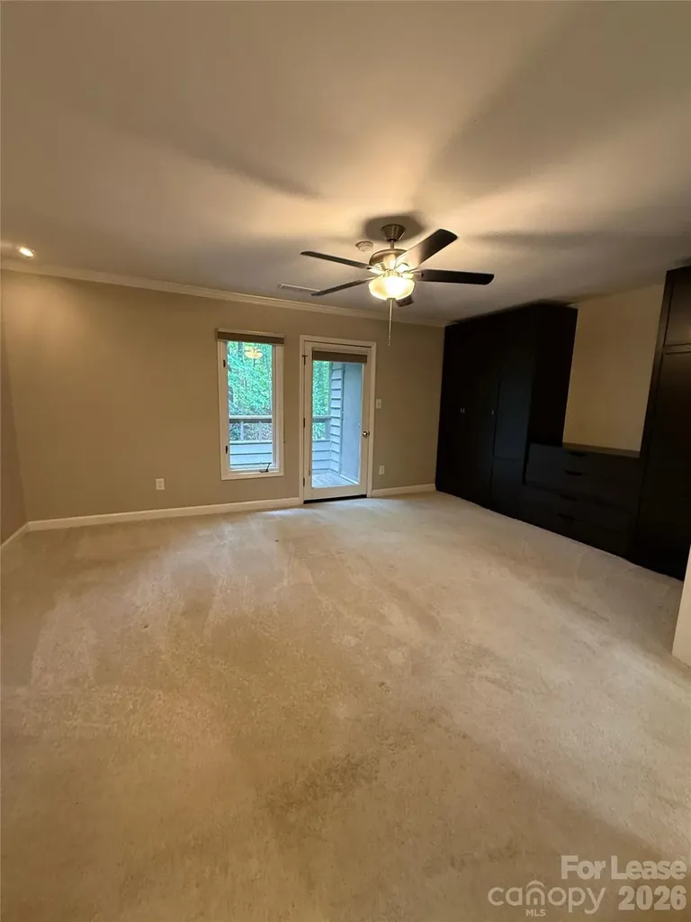 7434 Newmans Lane Charlotte NC 28270