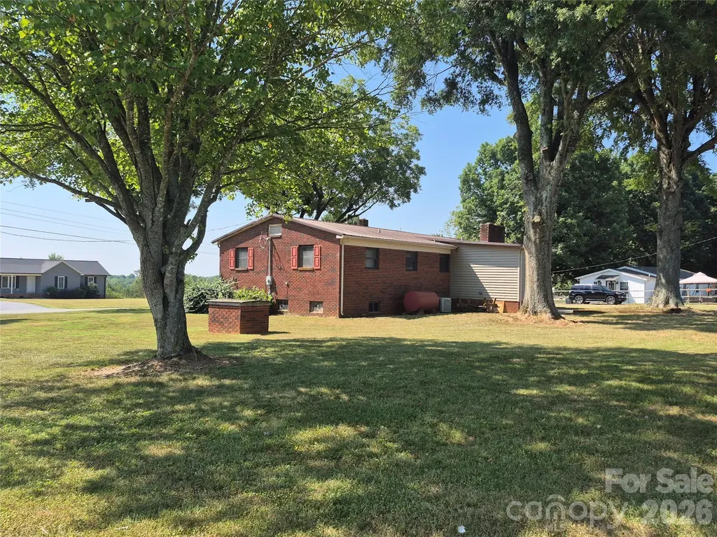 1267 Howards Creek Mill Road Vale NC 28168