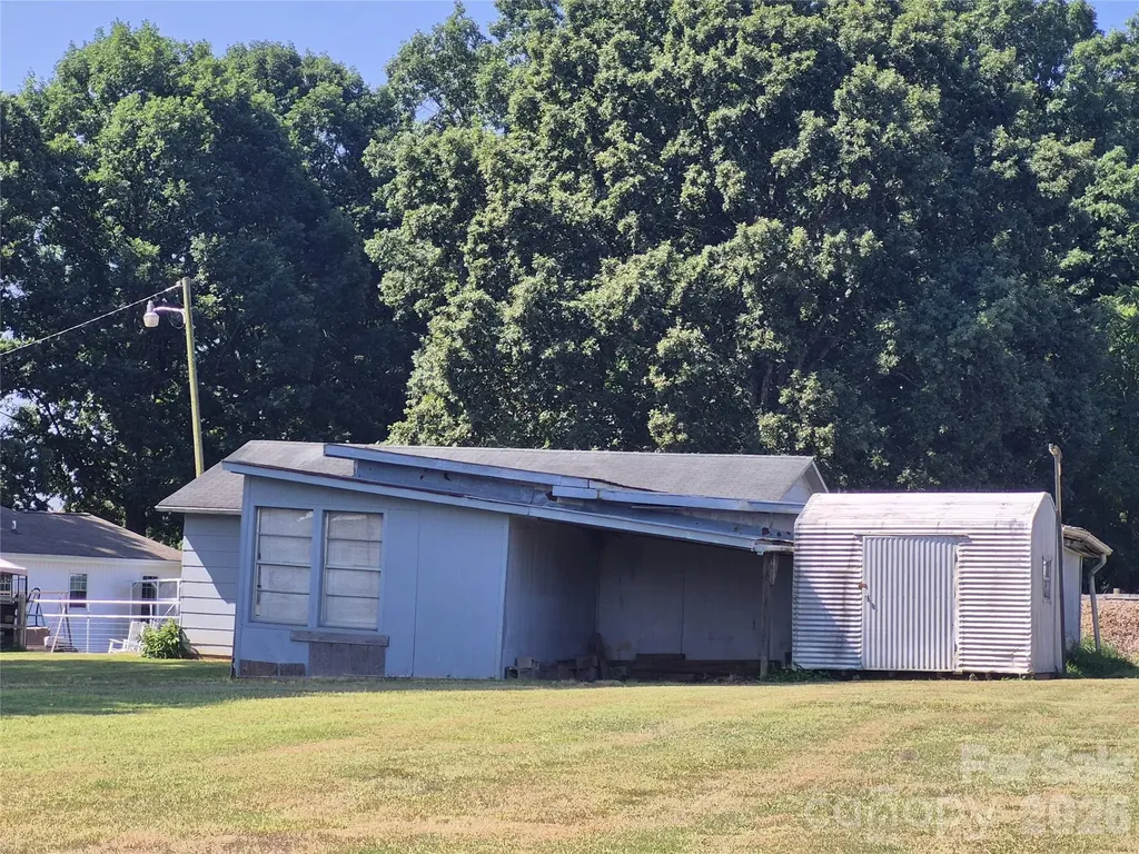 1267 Howards Creek Mill Road Vale NC 28168